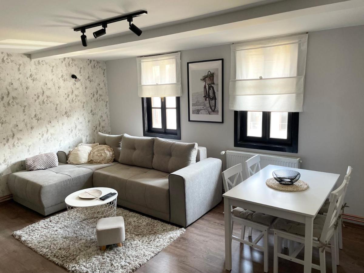 Apartment Stari Grad 1